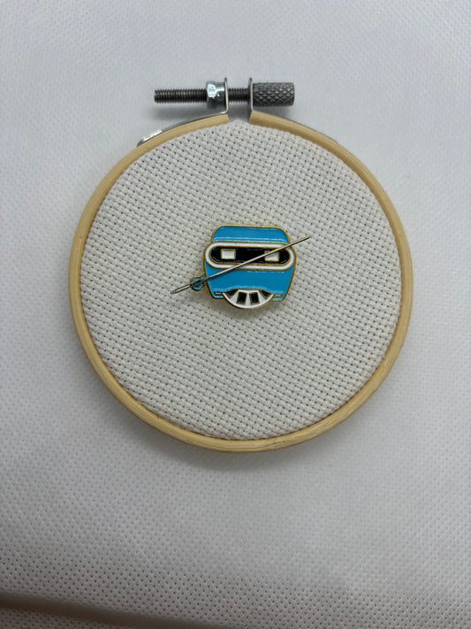 Robot Head Needle Minder