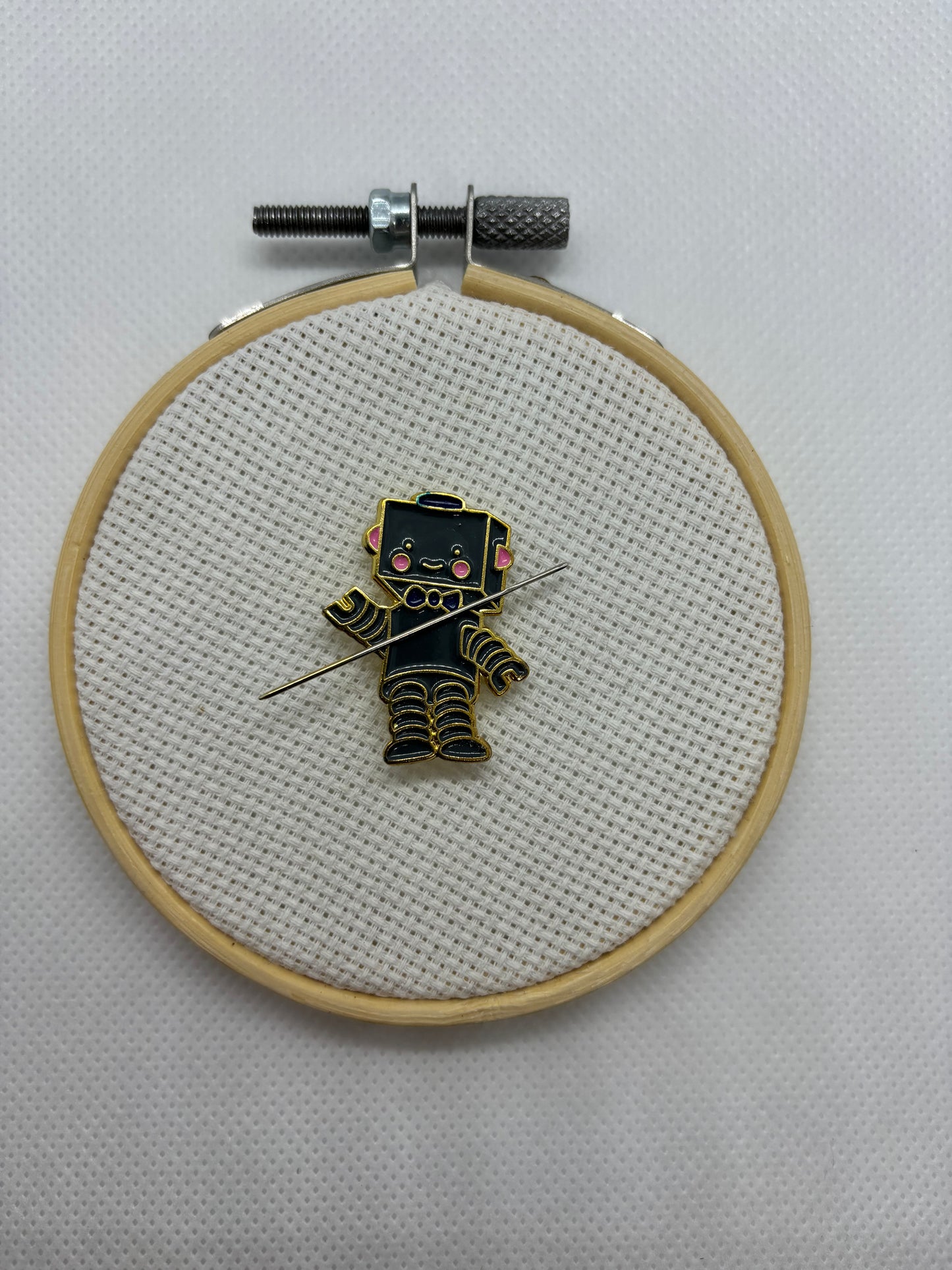 Robot Needle Minder