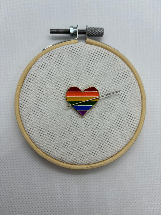 Rainbow Pride Heart Needle Minder